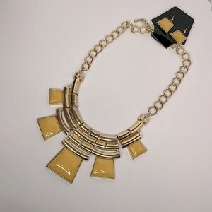 Vintage statement necklace and earrings